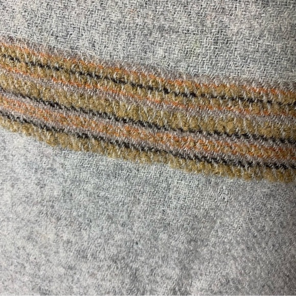 Lancioni 1973 Artisanal Classic Neutral Woven Wool Blend Textured Wraps Scarf - Picture 6 of 9